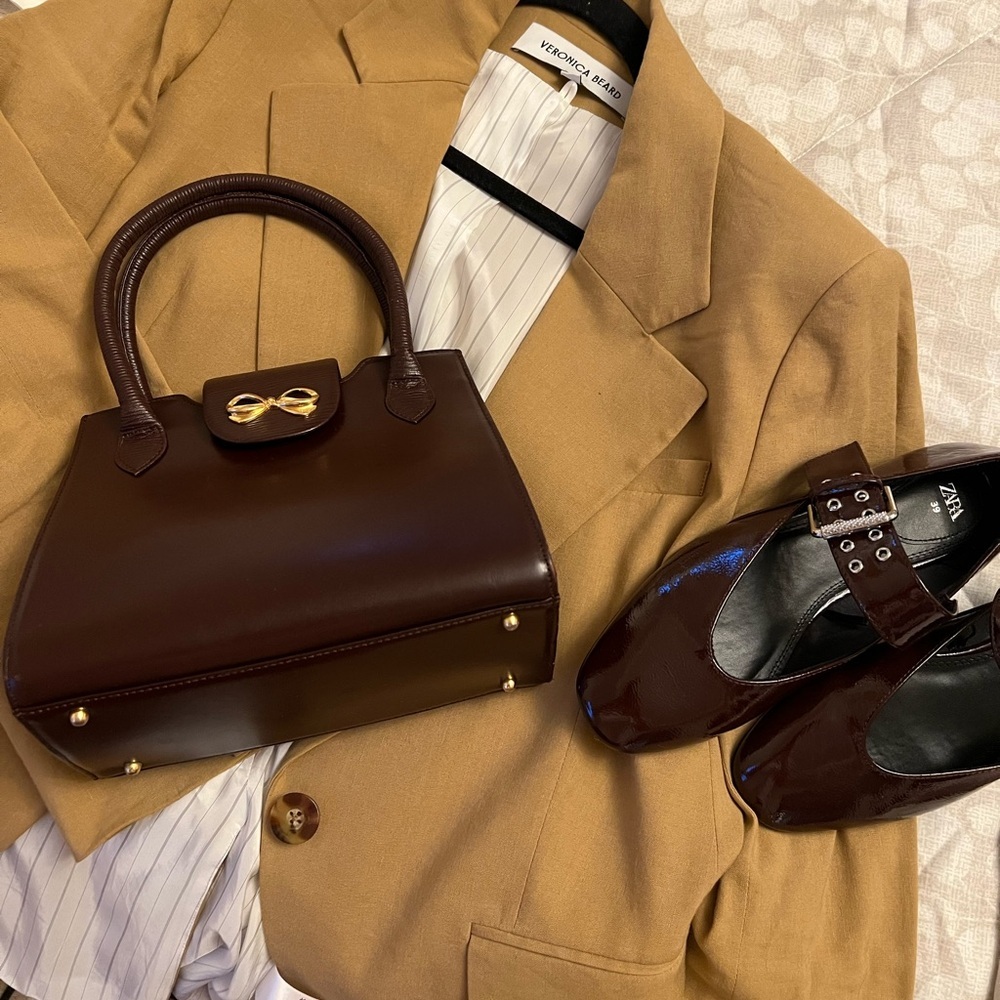 HANAE MORI Leather Handbag